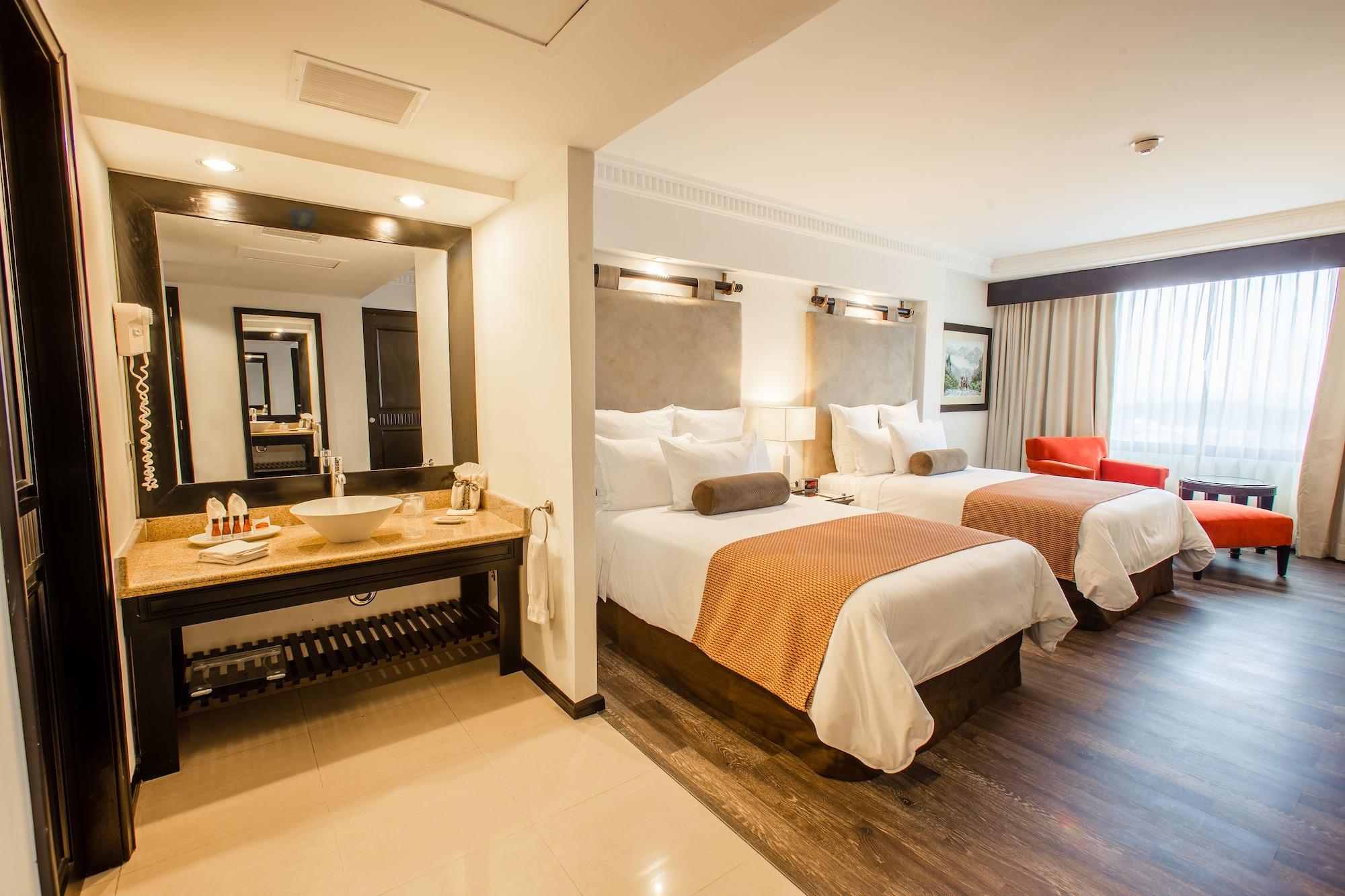 Tikal Futura Hotel & Convention Center Ciudad Guatemala Eksteriør billede