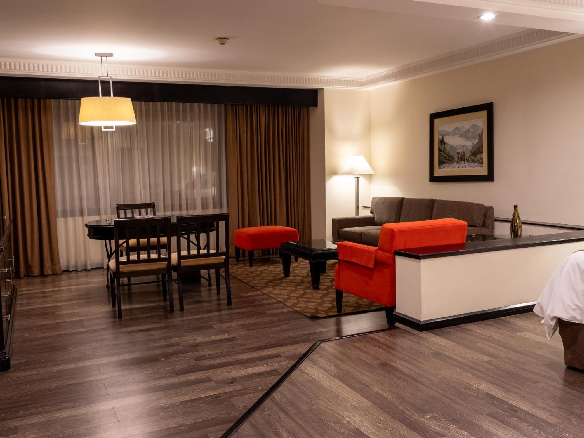 Tikal Futura Hotel & Convention Center Ciudad Guatemala Værelse billede